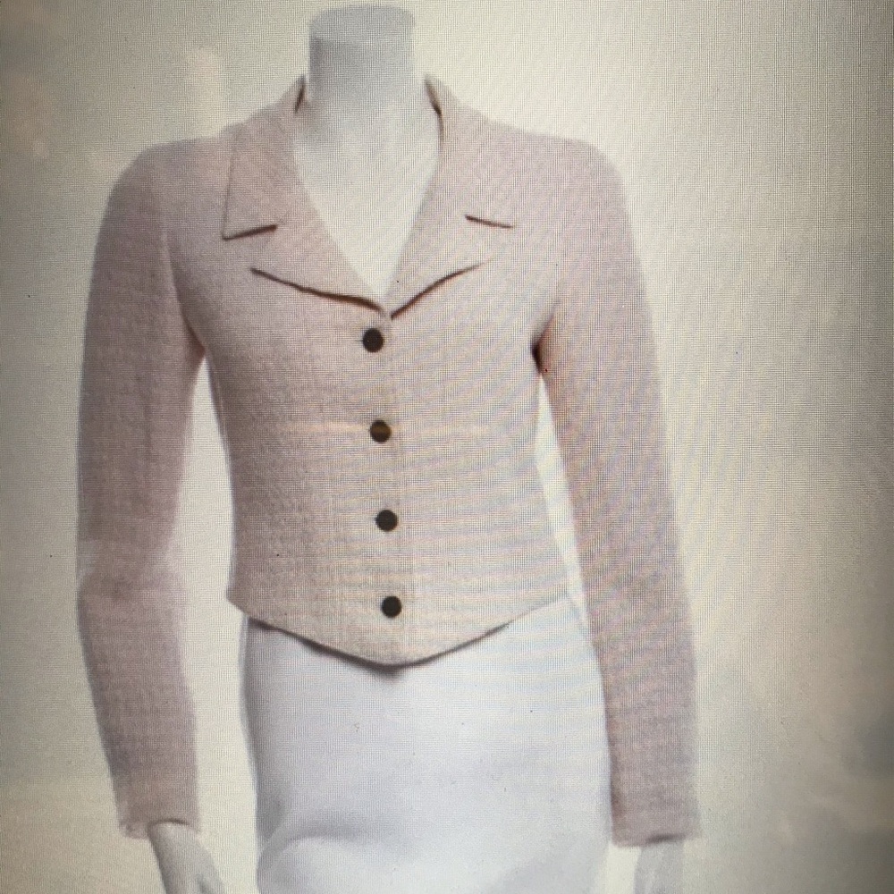 Chanel Authentic Cropped Jacket size 38